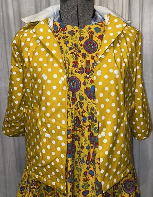 Forty Mile Creek Yellow Polka Dot Raincoat Terry Lined Removable Hoodie • $9.99