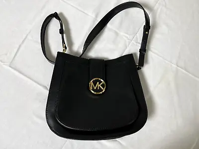 MICHAEL KORS Lillie Medium Leather Shoulder Bag • $55
