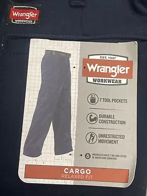 Mens Nwt Blue Wrangler Cargo Workwear Pants 42 X 32 Relaxed Fit 7 Tool Pockets • $25