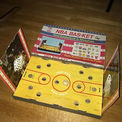  Vintage NBA Licensed Bas-Ket Basketball Cadaco Board Game Table 1980 No.167 • $42.99