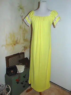 La Sirena 60s 70s Terry Cloth Maxi Dress Sundress Vintage Smocked Bust Small • $44.95