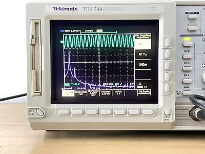 Tektronix Oscilloscope TDS744 500Hz 2GS/s In Perfect Working Condition. • $665