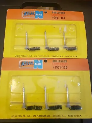 N Scale LOT OF 2  3 PK Boulevard Street Lamp Pole W Lights ATLAS #2951-150 NEW • $6