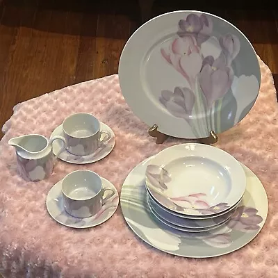 Mikasa Spring Crocus 11 Piece Set Including 2 Chop Plates 12” Creamer & More • $65