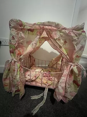 Baby Cot Toy • £10