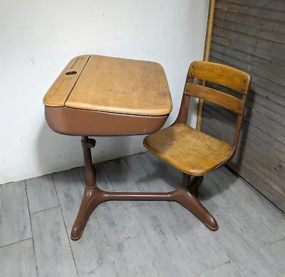 Vintage Grand Rapids Industrial MCM Student/Child School Desk & Swivel Chair • $315