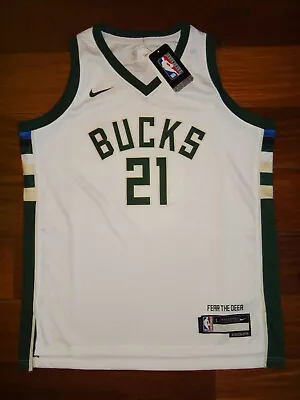 Youth Nike Jrue Holiday Milwaukee Bucks Association Ed. White Swingman Jersey • $29.95