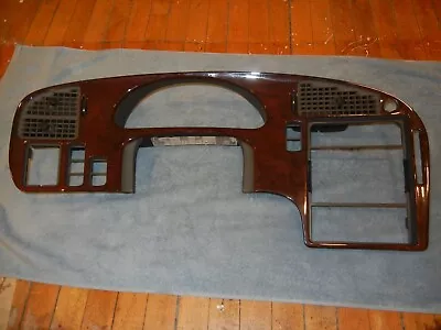 99 - 2001 SAAB 9-5 Woodgrain Dash Fascia • $100