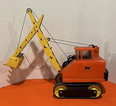 NYLINT ORANGE STEAM SHOVEL EXCAVATOR CRANE PRESSED STEEL TOY 1960/70’s • $95