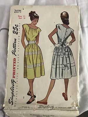 Vintage 1947 Simplicity Printed Sewing Pattern #2071 Sun Dress  Size 11 Rare EUC • $8