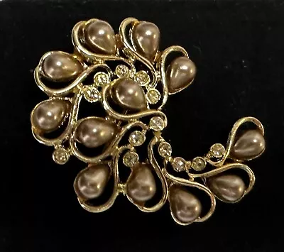 Signed SARAH COVENTRY Gold Tone Faux Pearl Swirl Vintage Brooch Jewelry Lot V • $1.25