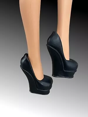 Monster High Draculaura Scaris City Of Frights Shoes • $9.71