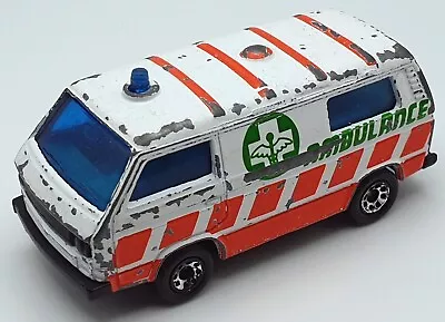 Matchbox VW TRANSPORTER AMBULANCE VAN 1/62 White Toy Car VINTAGE Rare 1987 • £5.99