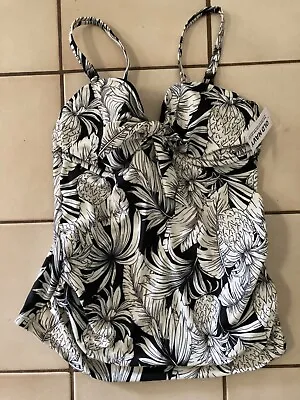 Old Navy Women’s Maternity Black/White Pineapple Tankini Swimsuit Top Size XS • $5.49