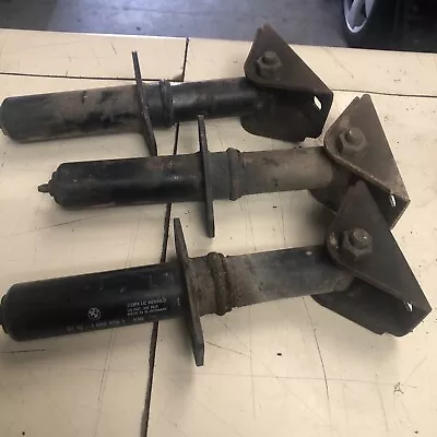 Bmw E28 Front Bumper Shocks 535 528 Used 1987 535 • $65