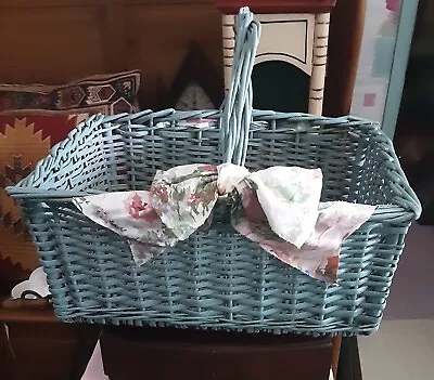 £38 • Buy Lovely Painted Shabby Chic Style Duck Egg Blue Wicker Basket With Bow Decoration