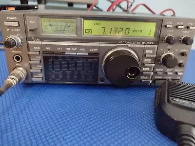 ICOM IC-735 HF Transceiver Excellent Has  500Hz CW  -  SSB  & UT-30 Tone Encoder • £250