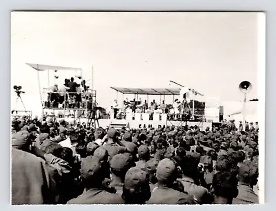 1965 Vietnam War~Soldiers Watch Event~Stage~Press Filming~VTG B&W Photo • $6.95