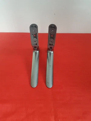£19.99 • Buy Lg 32lf650v Tv Feet/stand/legs  No Fixing Screws. 