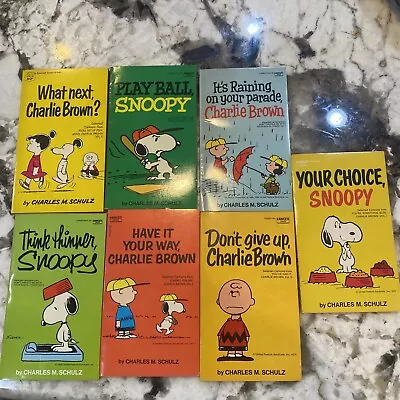 Lot Of 7 Vintage Charlie Brown Peanuts Snoopy Fawcett Crest Books VERY NICE COND • $21.90