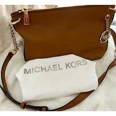 Michael Kors LILLIE LARGE MESSENGER BAG Brown Purse Great Condition • $120