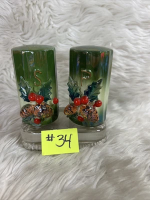$29.99 • Buy Vintage Lefton Christmas Salt And Pepper Shaker Set Pinecones Mistletoe & Holly