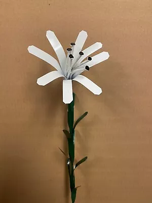 Recycled Metal Welded White Lilly W/ Nails Flower Stake Yard Art Rock Garden • $11.85