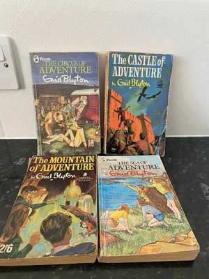 £8 • Buy Vintage Enid Blyton Adventure Series 4 Book Bundle 1970s Castle, Sea, Circus