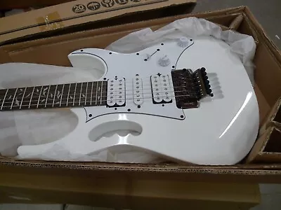 IBANEZ JEMJR STEVE VAI SIGNATURE ELECTRIC GUITAR GLOSS WHITE JEMJR-WH Go SHRED • $369.99