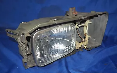 1984-1987 Mercedes W201 190E 190D Driver Left Headlight OEM Halogen W/Warranty • $59.95