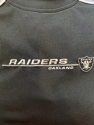 Oakland Raiders NFL VF Imagewear Men's Short Sleeve Shirt Size XL Black • $12.99