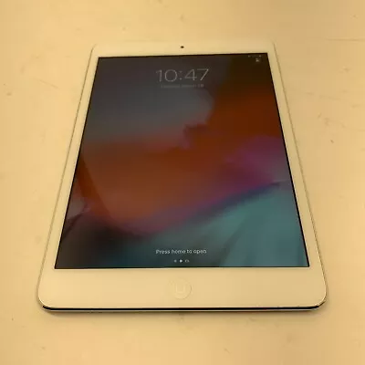 Apple IPad Mini 2nd Gen. 16GB Wi-Fi 7.9in • $44.99