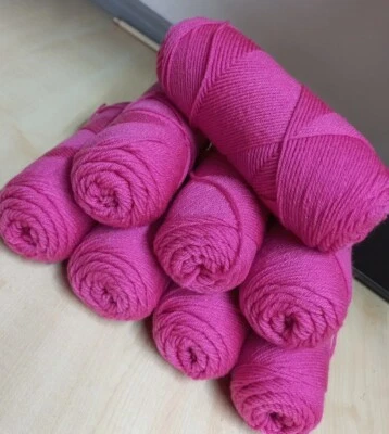 £5 • Buy Clearance Unbanded DK Knitting Crochet Yarn DK Wool 570g Bright Pink