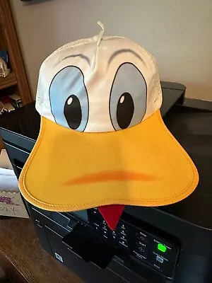 Vintage Donald Duck Snap Back Hat Disneyland Mesh Cap Never Worn • $25