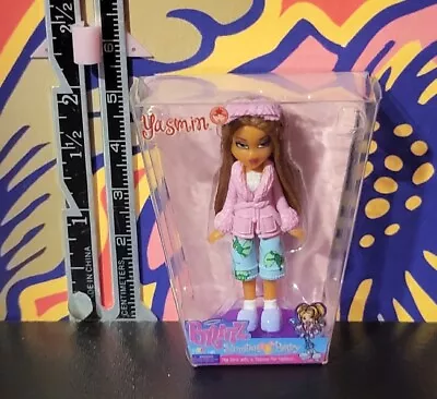 Mini Bratz Series 2 - Yasmin Slumber Party • $12.95