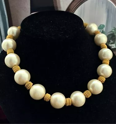 VTG Anne Klein Pearl Necklace Textured GoldTone Stations Couture Designer Chunky • $68