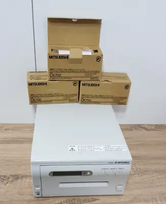 Mitsubishi CP700E Video Color RGB SYNC Printer + Remote Controller + Spare Paper • £499