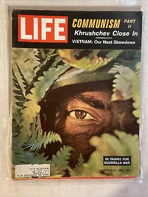 Vtg Life Magazine OCTOBER 27 1961 Vietnam War GREAT ADS! • $8