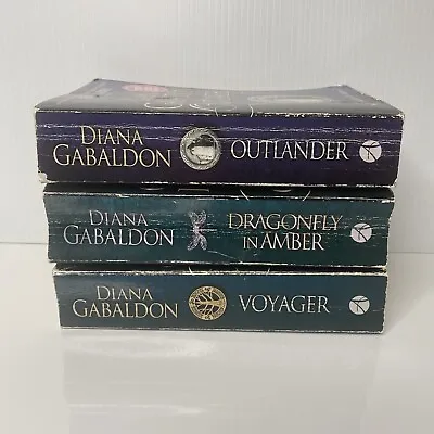 Diana Gabaldon Outlander Series X 3 Books - Dragonfly In Amber - Voyager PBACK • $45