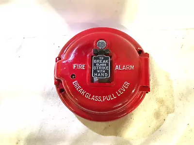 RARE Vintage 1950s Holtzer Cabot Round Fire Alarm Pull Box/ Station 8 1/2 “ • $110