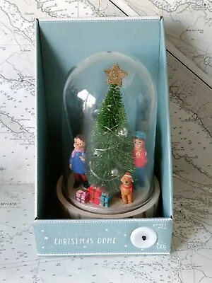 LED Light Up Christmas Tree Scene With Characters Under Dome On Base • £10.99