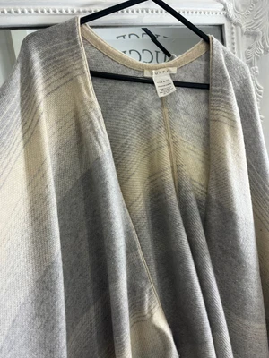£5 • Buy Duffy 100 % Cashmere Shawl Wrap Scarf One Size Grey Beige