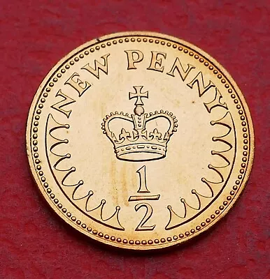 Elizabeth II - Half-pence Coins • £1