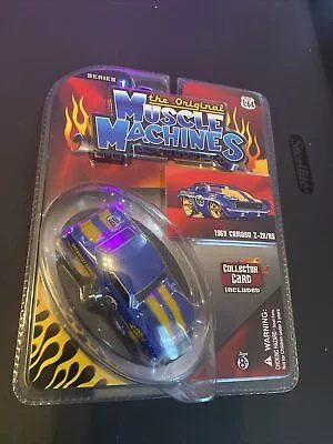 The Original Muscle Machines Series 1 1969 Chevrolet Camaro Z-28/RS Blue/Yellow  • $19