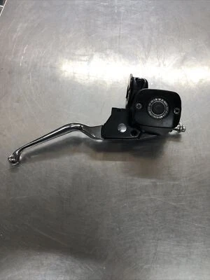 $129.95 • Buy Harley Davidson 11/16 Front Master Cylinder 41700738 USED
