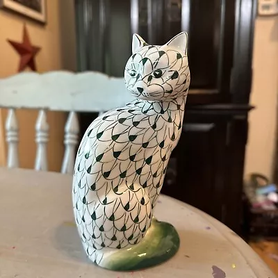 $24 • Buy Andrea By Sadek Cat Figurine Green And White Fishnet Hand Painted Porcelain