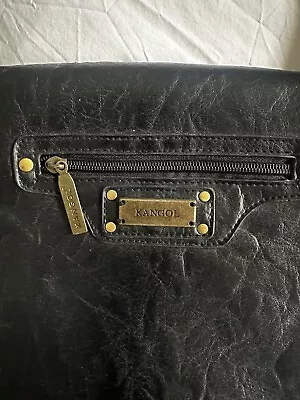 Kangol Cross Body Bag • £35