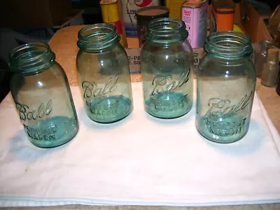 (KK) Lot Of 4 Vintage Blue Ball Perfect Mason Quart Canning Jars • $9.99