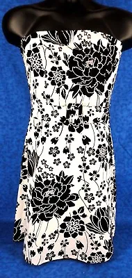 B Smart Women Strapless Dress Size 6 Floral Black And White Cotton Spandex • $14.99