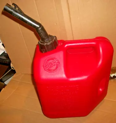 Vintage Blitz Gas Can With Self Venting Spout 2 Gallon 8 Oz Preban • $30.99